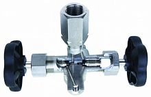 КЗИТ-40с-А-М20х1,5/М20х1,5 Клапан игольчатый 3-х ходовой со сливом УТ000007542