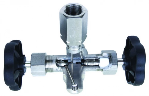 КЗИТ-40с-А-G1/2"/G1/2" Клапан игольчатый 3-х ходовой со сливом УТ000015728